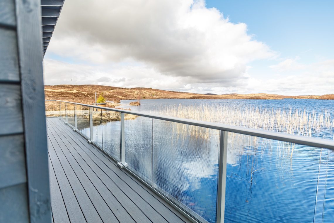 Loch na Beinne Moire Outside Terrace